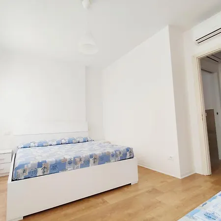 Apartment De Mari